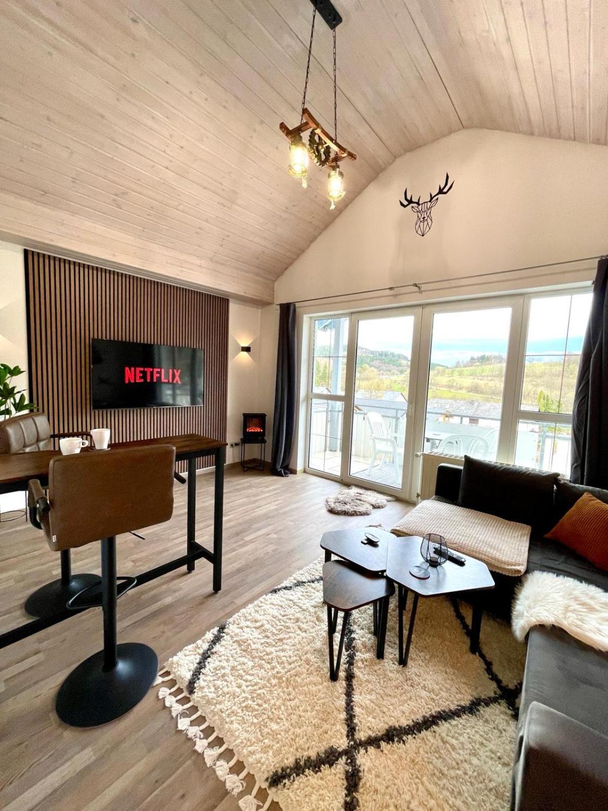 Gemuetliche Balkon-Oase Mit Blick Auf Skywalk Apartment Stryck Ngoại thất bức ảnh